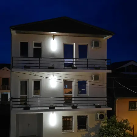 Aleks Shkoder